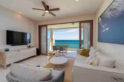 3 BR Beachfront Oasis