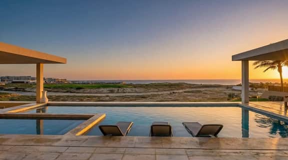 Luxury Contemporary Haven in Diamante