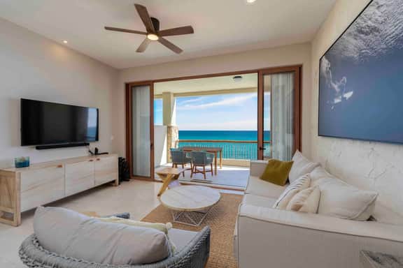 3 BR Beachfront Oasis