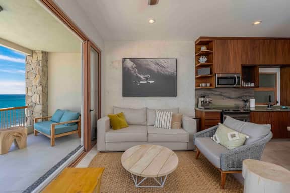 3 BR Beachfront Oasis