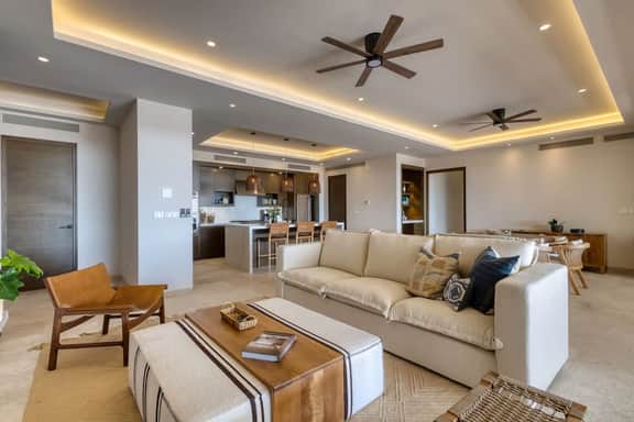 Extraordinary 8 BR Residence in Alvar at Quivira