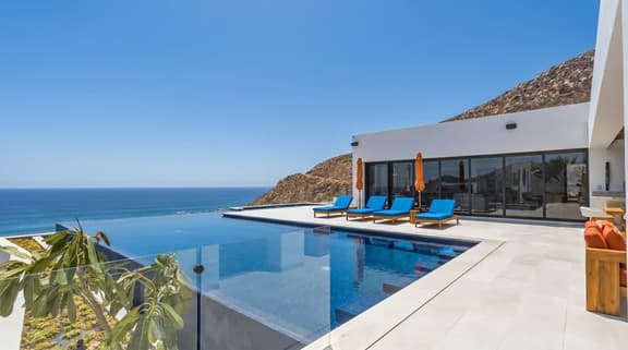 5BR Oceanview Villa-Private Pool Haven w/Golf Cart